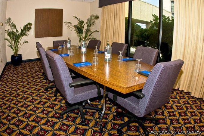 Doubletree By Hilton Atlantic Beach Oceanfront Facilități foto