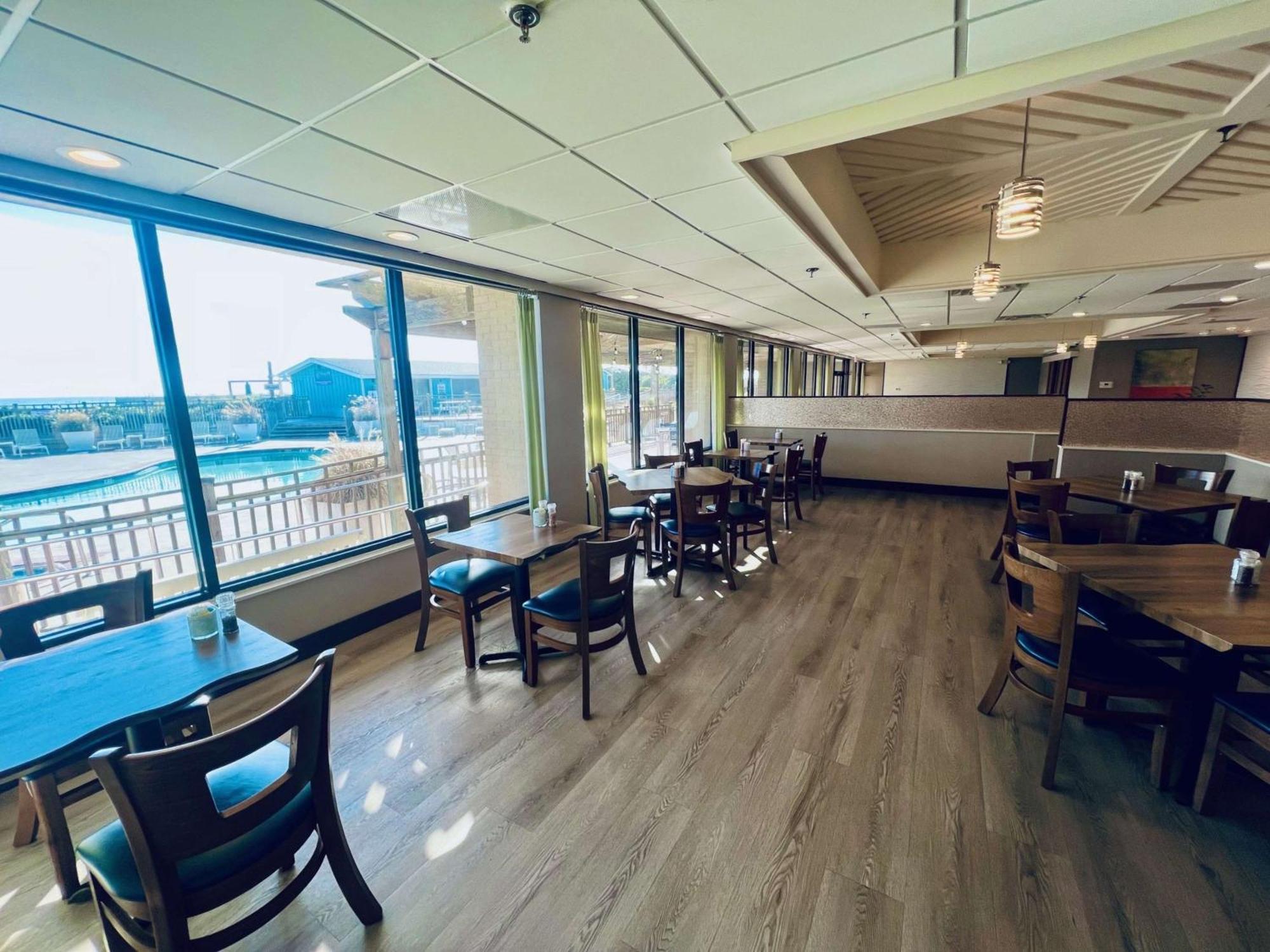 Doubletree By Hilton Atlantic Beach Oceanfront Exterior foto
