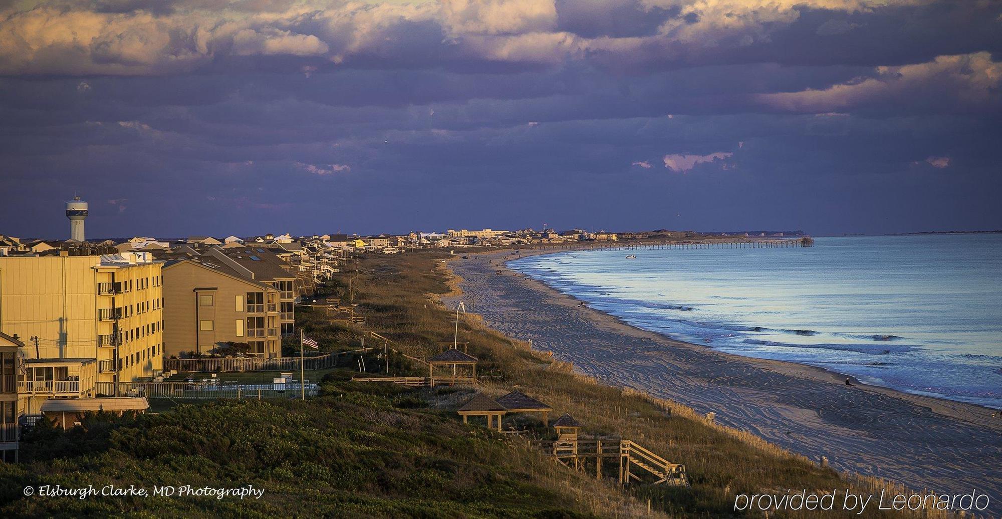 Doubletree By Hilton Atlantic Beach Oceanfront Exterior foto